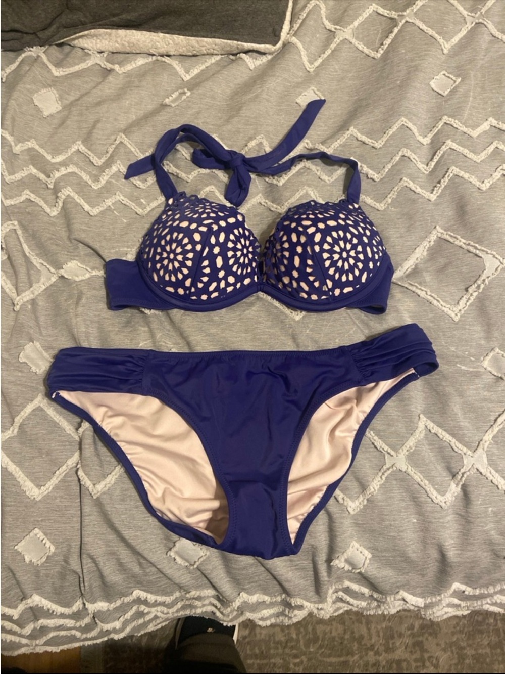 Shade & Shore Deep Purple Trim Bikini Top with Blush Lining